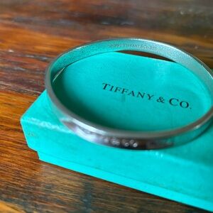 1997 Tiffany & Co 1837 Sterling Silver Bangle